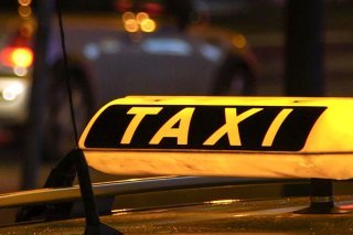 A l'avenir, les taxis officiels de la ville de Sion pourraient être déplacés au sud de la gare.
